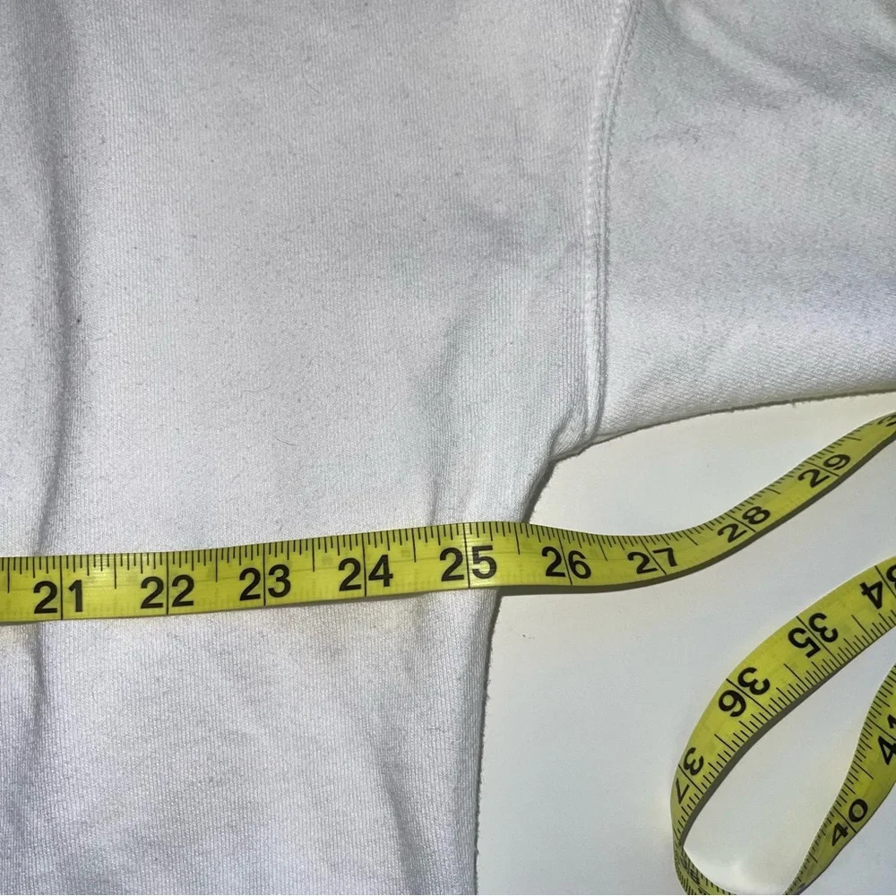 Fabletics Never Settle White Pullover Graphic Swe… - image 8